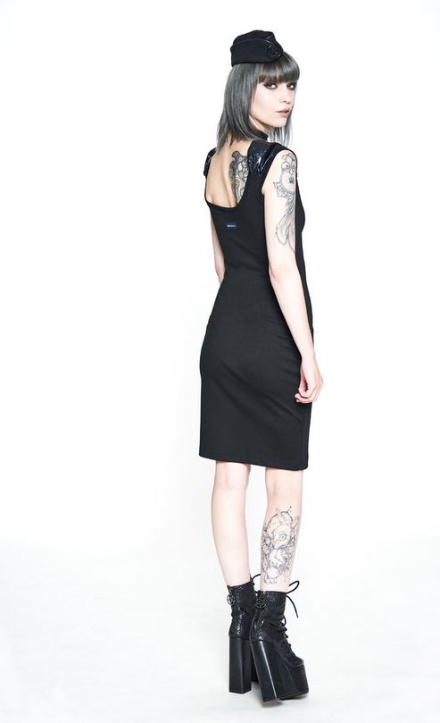 Minikleid mit Wasserfallausschnitt